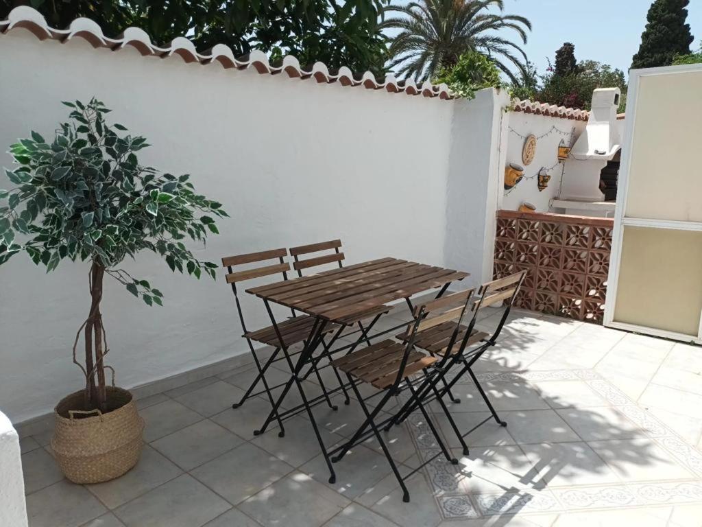 Willa Nueva Nerja Pueblo Andaluz Casa Grafton Zewnętrze zdjęcie